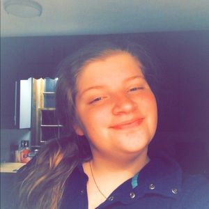 Meet your Posher, Avery